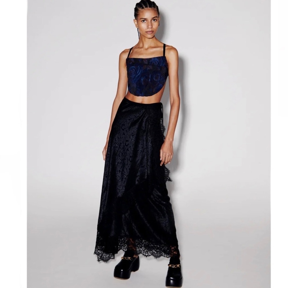 NEW ROSETTA GETTY FLORAL JACQUARD CROP TOP - Picture 8 of 9
